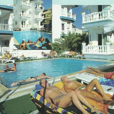 Lejlighedshotel Karatas 3*