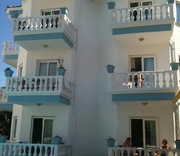 Karatas Ξενοδοχείο με διαμερίσματα